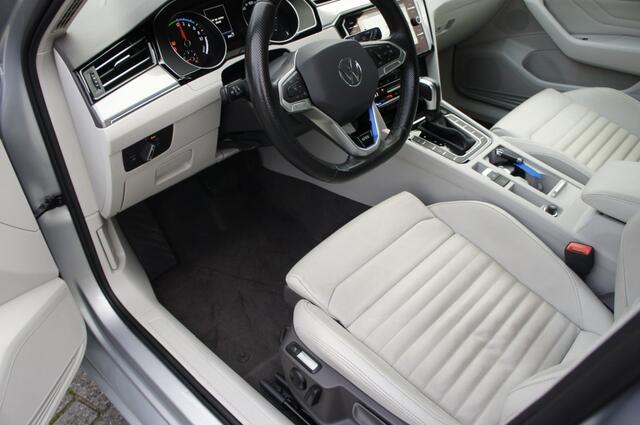 Volkswagen PASSAT 1.4 TSI PHEV GTE R-BNS TREKHAAK /LEDER/ADAPTIEFCRUISE/PERFECTE STAAT