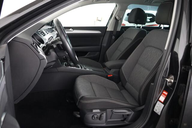 Volkswagen PASSAT Variant 1.5 TSI Business / DSG / LED / Navi / CarPlay / ACC / Clima