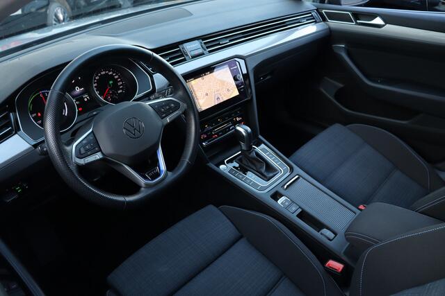 Volkswagen PASSAT Variant 1.4 TSI PHEV GTE Business | ACC | Camera | Matrix |