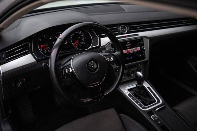 Volkswagen PASSAT Variant 1.6 TDI Highline , Comfortstoelen, Achteruitrijcamera, Stoelverwarming,