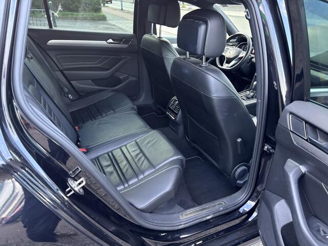 Volkswagen PASSAT Variant 2.0 TSI Elegance Business R-Line DSG