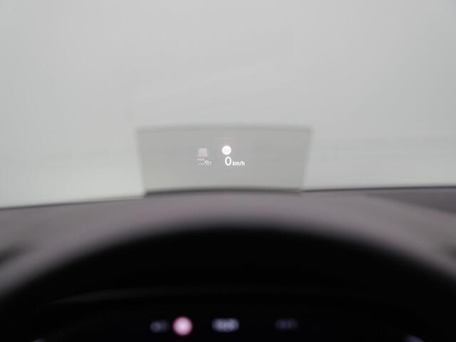 Volkswagen PASSAT Variant 1.5 TSI 150 pk DSG Elegance | Trekhaak | Head-up display | Leder/alcantara | Achteruitrijcamera