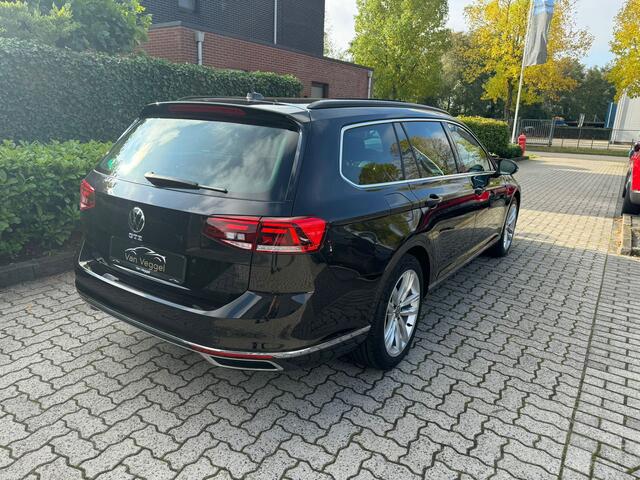 Volkswagen PASSAT Variant 1.4 TSI PHEV GTE Business pano, leer, virtual cockpit, cruise