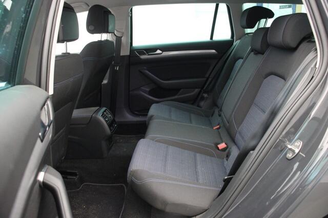 Volkswagen PASSAT Variant 1.4 TSI PHEV GTE Business - Carplay, Navi, Camera, Cruise, Stoelverw. Trekhaak, Massage