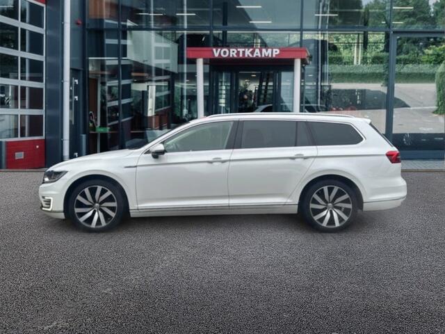 Volkswagen PASSAT 1.4 TSI DSG GTE PANO/CAMERA/ACC/ELEK.ACHTERKLEP