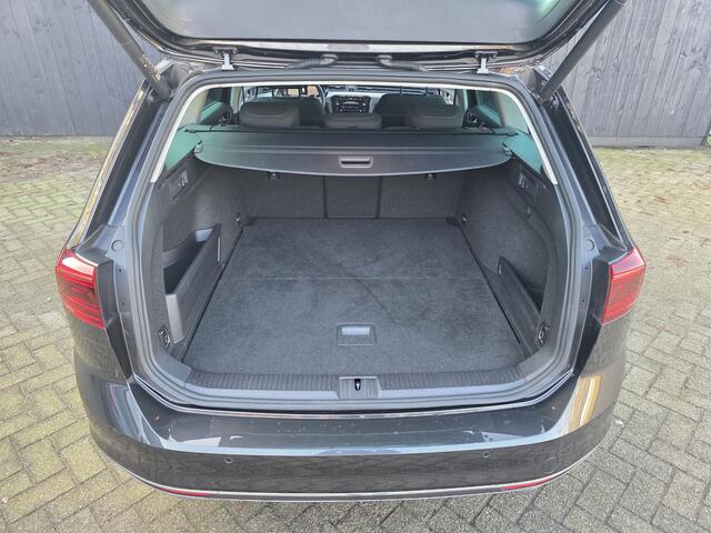 Volkswagen PASSAT Variant 1.4 TSI PHEV GTE Business