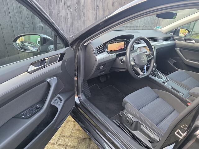Volkswagen PASSAT Variant 1.4 TSI PHEV GTE Business