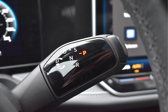 Volkswagen PASSAT Variant 1.5 eTSI Business Virtual cockpit, Travel assist, Camera, Ergo Active, Carplay, Stoelverwarming