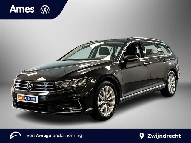 Volkswagen PASSAT Variant 1.4 218pk TSI PHEV GTE Business Achteruitrijcamera | Navigatiesysteem | Verwarmbare voorstoelen