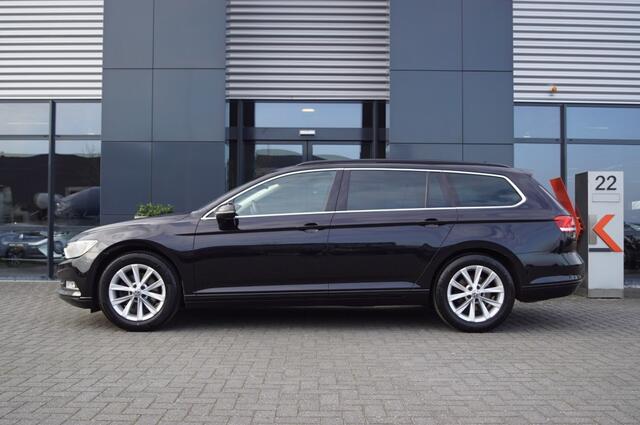 Volkswagen PASSAT 1.4 TSI ACT Comfortline Business 150pk / Navi / PDC / 17 Inch. LM