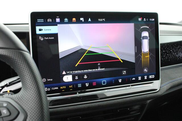 Volkswagen PASSAT Variant 1.5 eHybrid 204pk R-Line Edition Black Style Trekhaak Camera Head-Up Panoramadak Leder Memory Stoelverwarming Keyless Navigatie