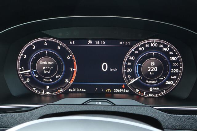 Volkswagen PASSAT Variant 1.4 TSI ACT Highline Automaat | ACC | Camera | Virtual Cockpit | Trekhaak |