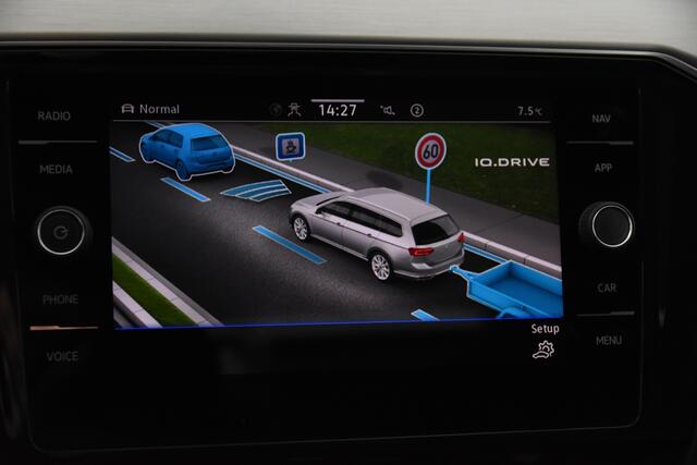 Volkswagen PASSAT Variant 1.5 TSI Elegance *1ste Eigenaar*Leer*Panoramadak*Trekhaak*