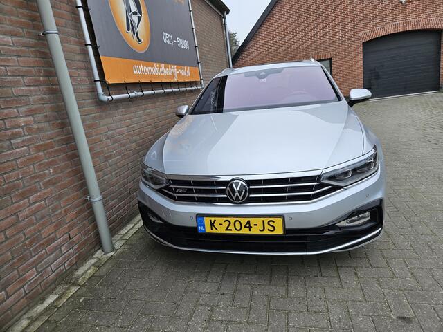 Volkswagen PASSAT Variant 1.5 TSI R-Line Business +