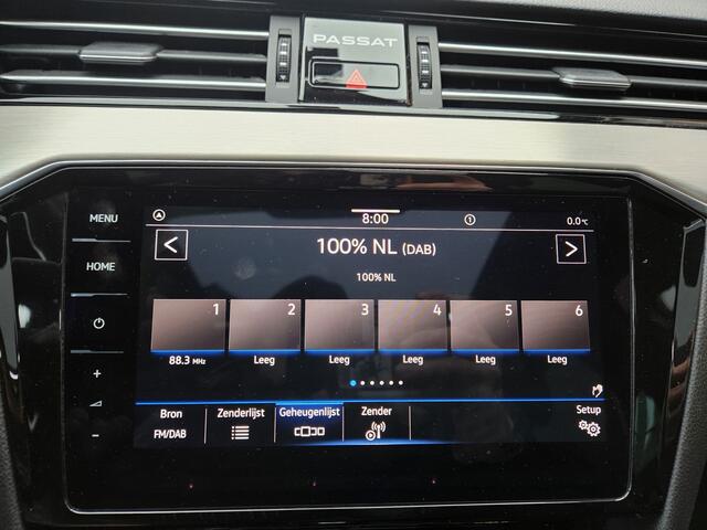 Volkswagen PASSAT Variant 1.5 TSI R-Line Business +