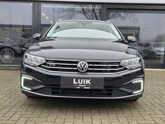 Volkswagen PASSAT Variant 1.4 TSI PHEV GTE Business + TREKHAAK + MASSAGE + CAMERA + ANDROID APPLE
