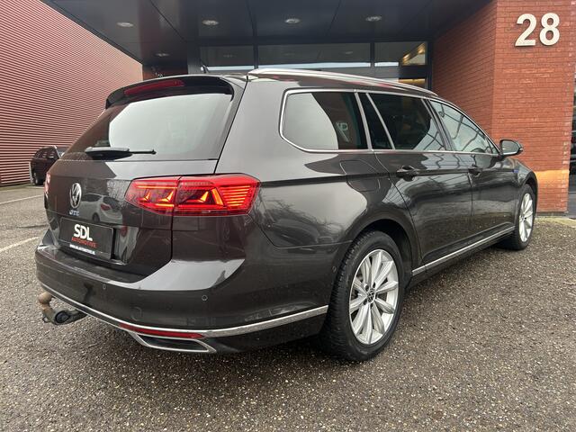 Volkswagen PASSAT Variant 1.4 TSI PHEV GTE Business // PANO/SCHUIFKANTELDAK // FULL LED // NAVI + CARPLAY // ADAPTIVE CRUISE // ELEK. TREKHAAK // 360 CAMERA