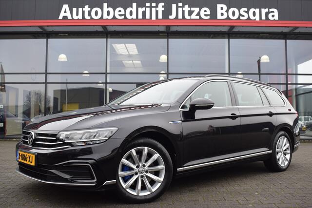 Volkswagen PASSAT Variant 1.4 TSI PHEV GTE Highline Matrix LED | Zwart Leder | Carplay | Virtual | Camera | Trekhaak