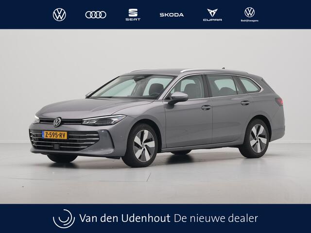 Volkswagen PASSAT Variant 1.5 eTSI 150pk DSG Business Trekhaak Navigatie Camera Massage Android/Carplay