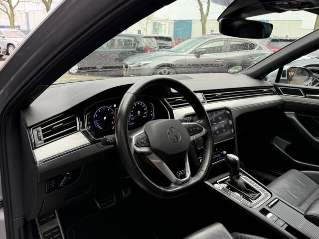Volkswagen PASSAT Variant 1.5 TSI R-Line leer/panodak/2x R-Line