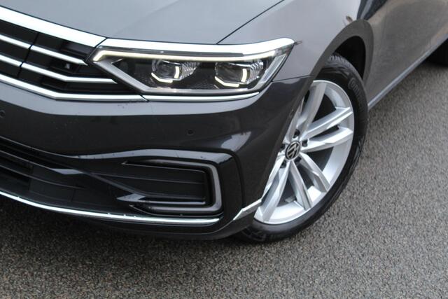 Volkswagen PASSAT Variant 1.4 TSI 204Pk PHEV GTE Business Highline | Trekhaak | Panordamadak | Full-LED | 1 eigenaar