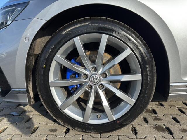 Volkswagen PASSAT 1.4 TSI DSG GTE PANODAK/360CAM/ACC/ELEKKLEP/STOEL+STUURVERW/MEM