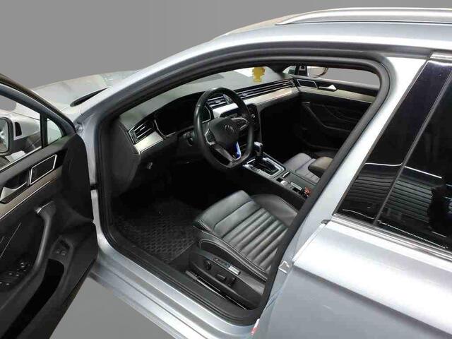 Volkswagen PASSAT Variant GTE 1.4 TSI eHybrid 218pk PHEV Business / 360 Camera / iQ Light / Adaptief onderstel / Wordt Verwacht