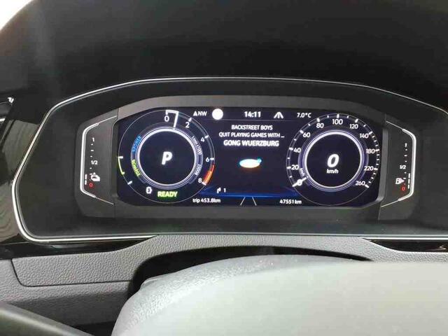 Volkswagen PASSAT Variant GTE 1.4 TSI eHybrid 218pk PHEV Business / 360 Camera / iQ Light / Adaptief onderstel / Wordt Verwacht