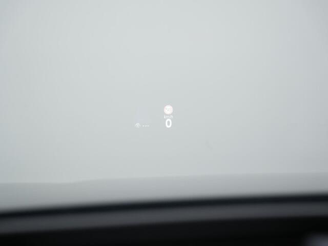 Volkswagen PASSAT Variant 1.5 eHybrid 204 pk Business | Trekhaak | Head-up display | Stuur-/stoelverwarming | Massage