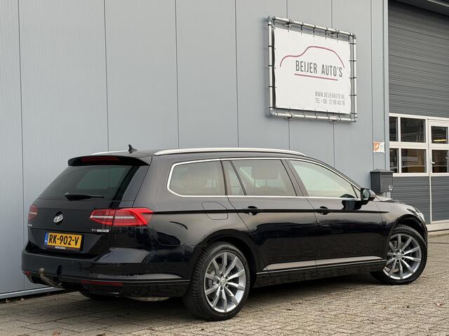 Volkswagen PASSAT Variant 1.4 TSI ACT Highline Automaat/Trekhaak/Camera.