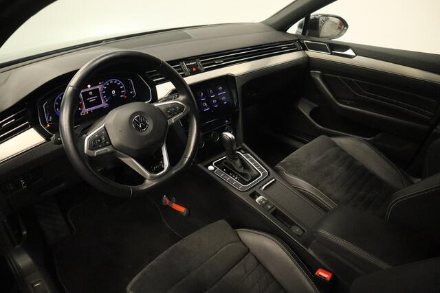 Volkswagen PASSAT Variant 1.5 TSI Elegance Business R IQ-led Navigatie Adaptive-Cruise