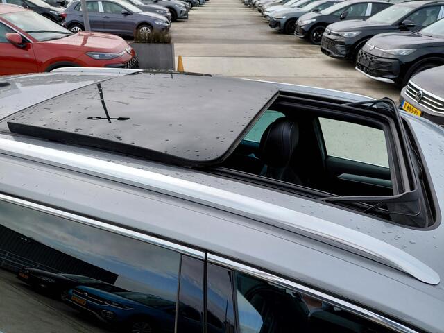 Volkswagen PASSAT Variant 1.5 TSI R-Line Business | Leder | Panoramadak | Trekhaak | VERWACHT |