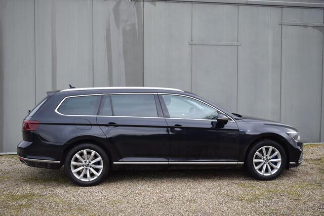 Volkswagen PASSAT Variant 1.4 TSI PHEV GTE Business