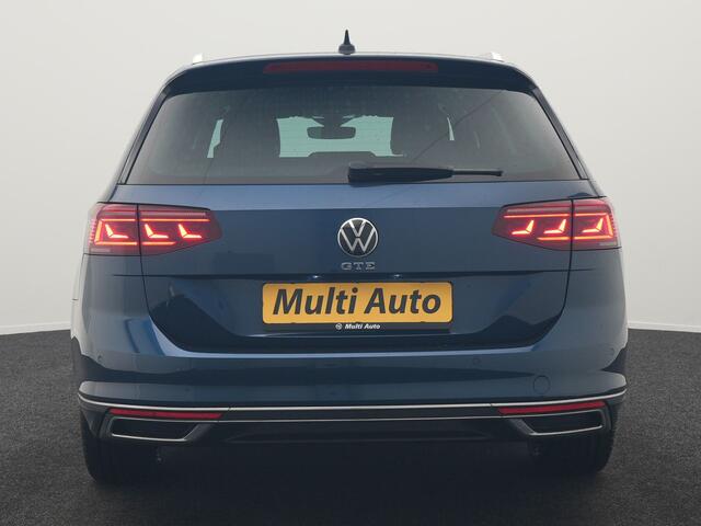 Volkswagen PASSAT Variant GTE Business Plug In Hybrid 218pk Dealer O.H PHEV | Trekhaak af Fabriek | Alcantara Sportstoelen Massage | Camera | Virtual | 18"L.M | Keyless | Matrix LED | Apple Carplay |