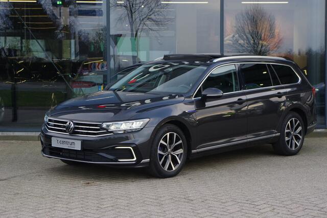 Volkswagen PASSAT Variant 1.4 TSI GTE 218 PK BNS PHEV, Trekhaak, Panoramadak, 360 Camera, LED