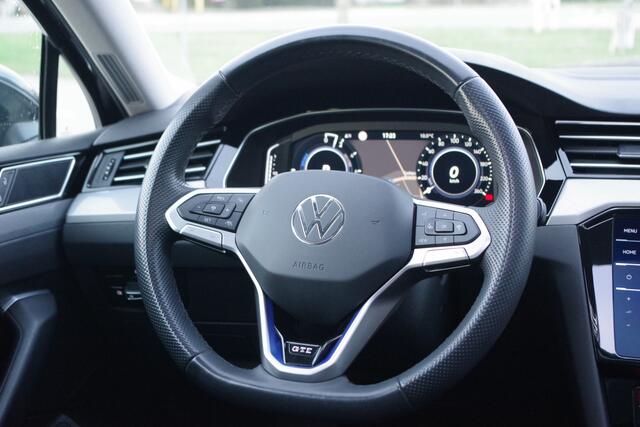 Volkswagen PASSAT Variant 1.4 TSI GTE 218 PK BNS PHEV, Trekhaak, Panoramadak, 360 Camera, LED