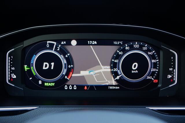 Volkswagen PASSAT Variant 1.4 TSI GTE 218 PK BNS PHEV, Trekhaak, Panoramadak, 360 Camera, LED