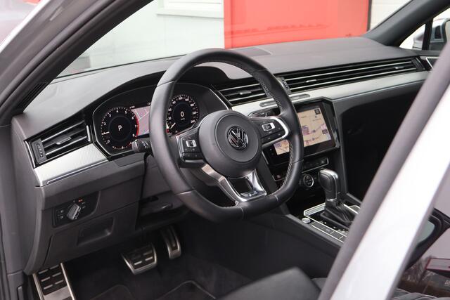 Volkswagen PASSAT Variant 1.5 TSI DSG Highline R-Line | Virtual Cockpit | Panoramadak | 2x R-Line | Leder | ACC | Origineel NL |