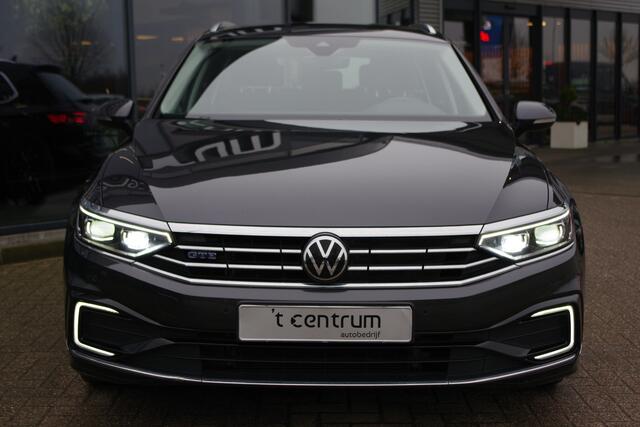 Volkswagen PASSAT Variant 1.4 TSI GTE 218 PK BNS PHEV, Trekhaak, Matrix-LED, Adap. Cruise Control