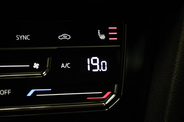 Volkswagen PASSAT Variant 1.4 TSI PHEV GTE Business SOH 95% | PANORAMADAK | HEAD UP | 360 CAMERA | 18"