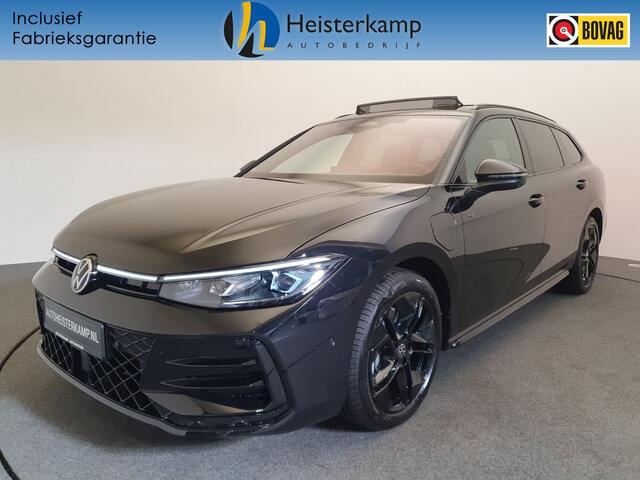 Volkswagen PASSAT Variant 1.5 eHybrid 272pk DSG/AUT R-Line Wegklapbare trekhaak, Panoramadak, 360 camera