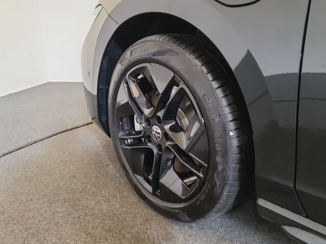 Volkswagen PASSAT Variant 1.5 eHybrid 272pk DSG/AUT R-Line Wegklapbare trekhaak, Panoramadak, 360 camera