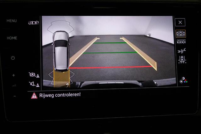 Volkswagen PASSAT Variant 1.4 TSI PHEV GTE Business SOH 99% | STOELEN PACK | STUURVERWARMING | DRAADLOZE LADER | CAMERA | 18"