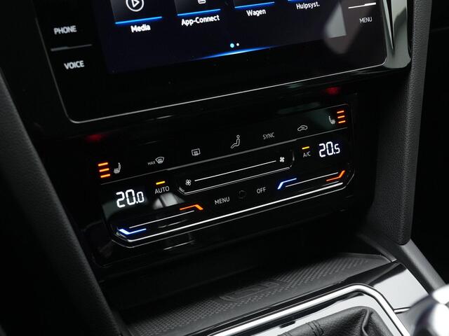 Volkswagen PASSAT Variant 1.4 TSI PHEV 218 pk GTE | Stuur/stoelverwarming | Leder/alcantara | Adaptive Cruise | Achteruitrijcamera | IQ Light