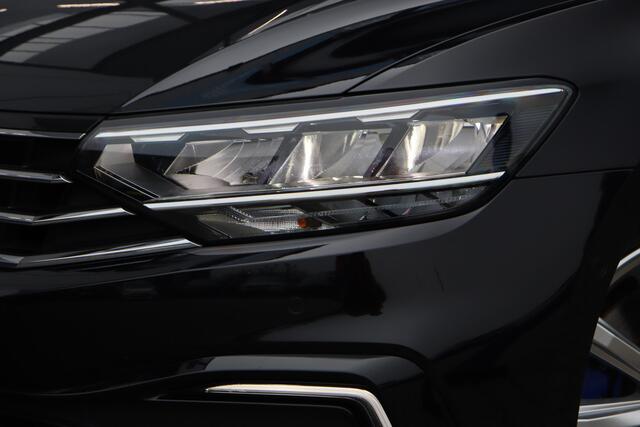 Volkswagen PASSAT Variant 1.4 TSI PHEV GTE Business | ACC | Camera | LED |