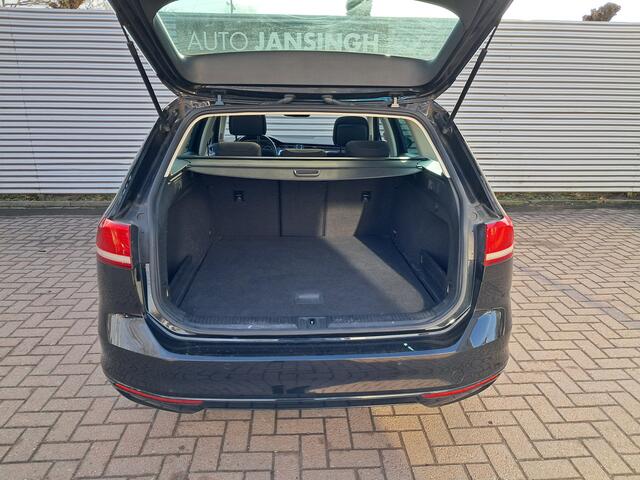 Volkswagen PASSAT Variant 1.4 TSI Comfortline Automaat en Schuifdak!! | Clima | Cruise | Navigatie | 1e Eigenaar | LM Velgen | Ndl auto | Privacy glas | RIJKLAARPRIJS INCL 12 MAANDEN GARANTIE EN BEURT