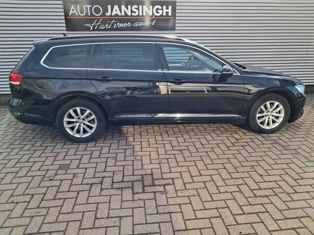 Volkswagen PASSAT Variant 1.4 TSI Comfortline Automaat en Schuifdak!! | Clima | Cruise | Navigatie | 1e Eigenaar | LM Velgen | Ndl auto | Privacy glas | RIJKLAARPRIJS INCL 12 MAANDEN GARANTIE EN BEURT