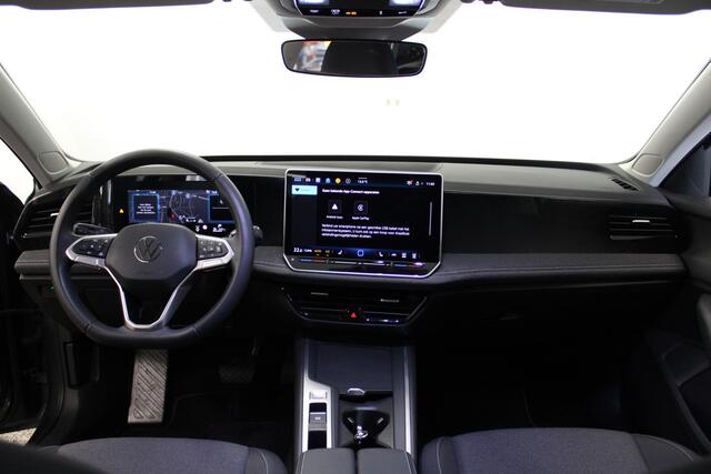 Volkswagen PASSAT Variant 1.5 eTSI Business