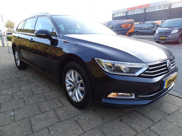 Volkswagen PASSAT 1.5 TSI HIGHLINE-Automaat-Navi-Carplay-Usb-Blth-Pdc-Media app
