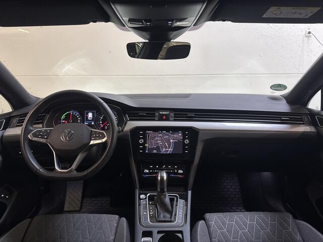 Volkswagen PASSAT Variant GTE 218PK DSG HYBRID GTE BUSINESS NAVIGATIE/ACC/CARPLAY